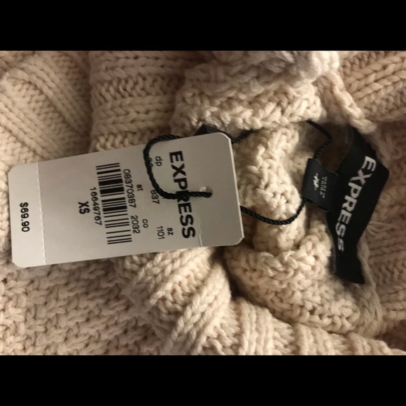 NWT Express quarter length sleeve sweater size XS - Picture 4 of 4